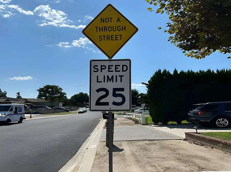 Traffic Guide Sign